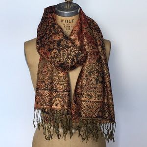 Metallic gold pashmina/silk scarf